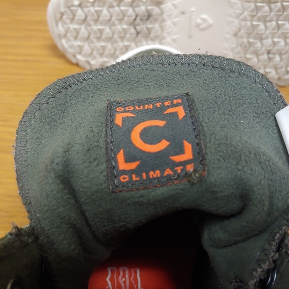 Converse Women's Chuck Taylor All Star Lugged Winter2.0 High Top Green Sneaker - Picture 10 of 11